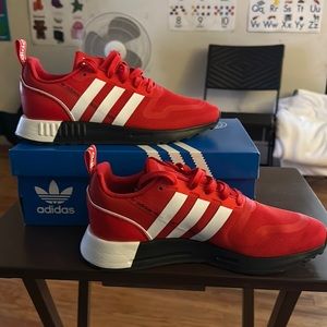 Mens red adidas size 8